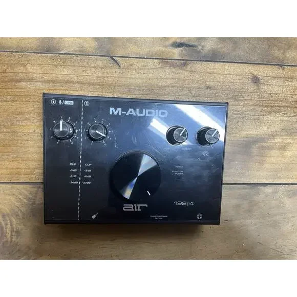 M-Audio AIR 192|4 USB Audio Interface - Picture 2 of 8